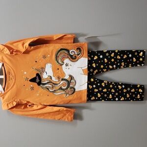 Spooky Night NWT 2-piece Halloween Top and Leggings
